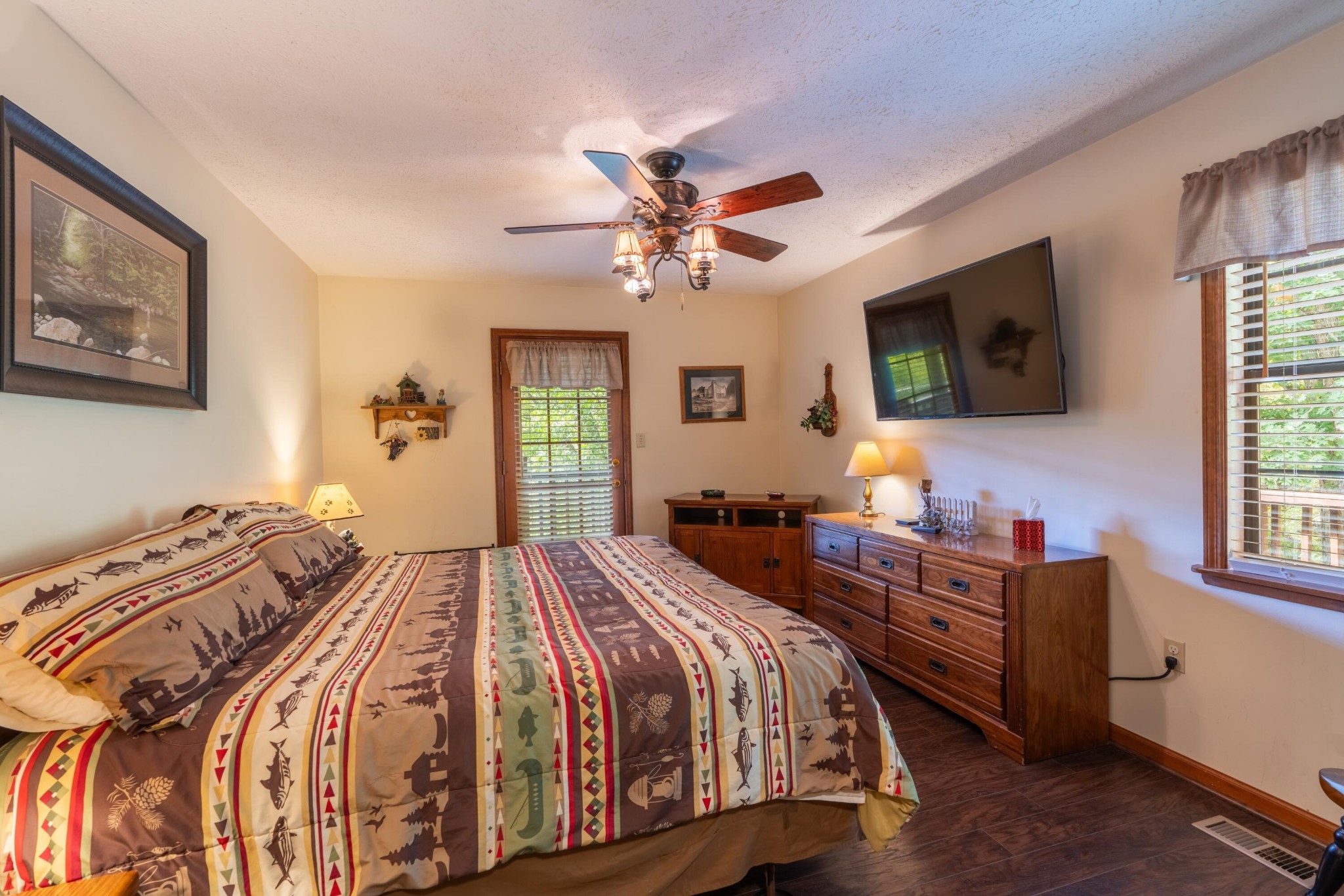 4041 Wears Cove Road Sevierville, TN 37862 - Photo 32 of 50