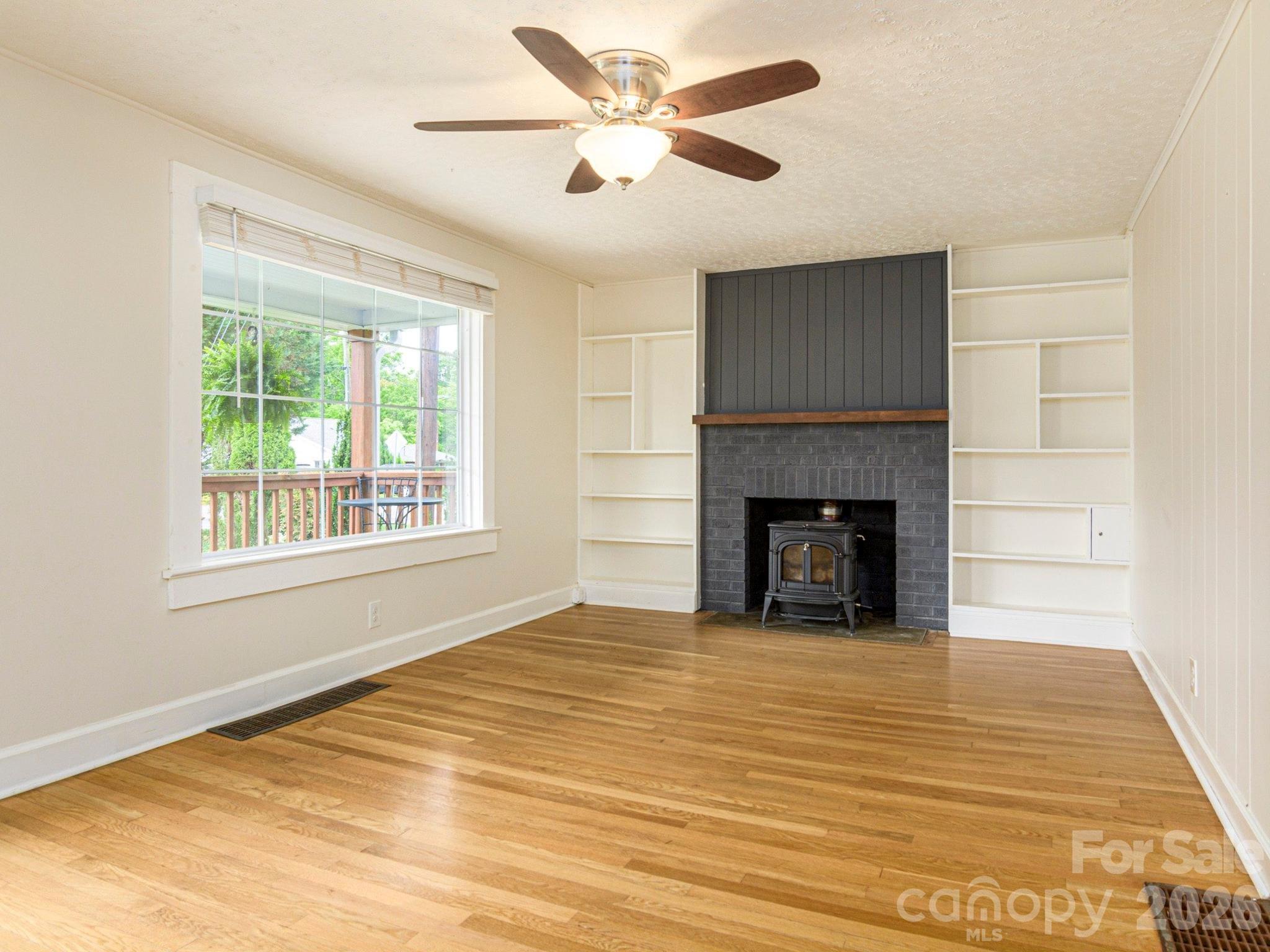 48 Hickory Tree Road Asheville, NC 28805 - Photo 13 of 48 Gallery Image 13