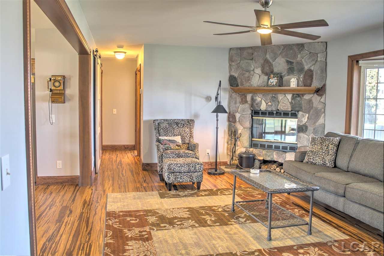 1537 Taylor Road Clinton, MI 49236 - Photo 8 of 30 50070548-7.JPG