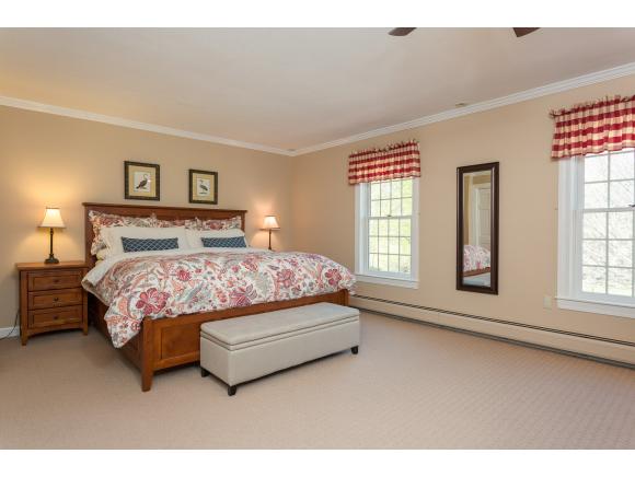 101 Tidewater Farm Road Stratham, NH 03885 - Photo 21 of 34