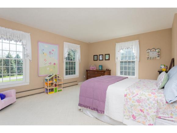 101 Tidewater Farm Road Stratham, NH 03885 - Photo 23 of 34