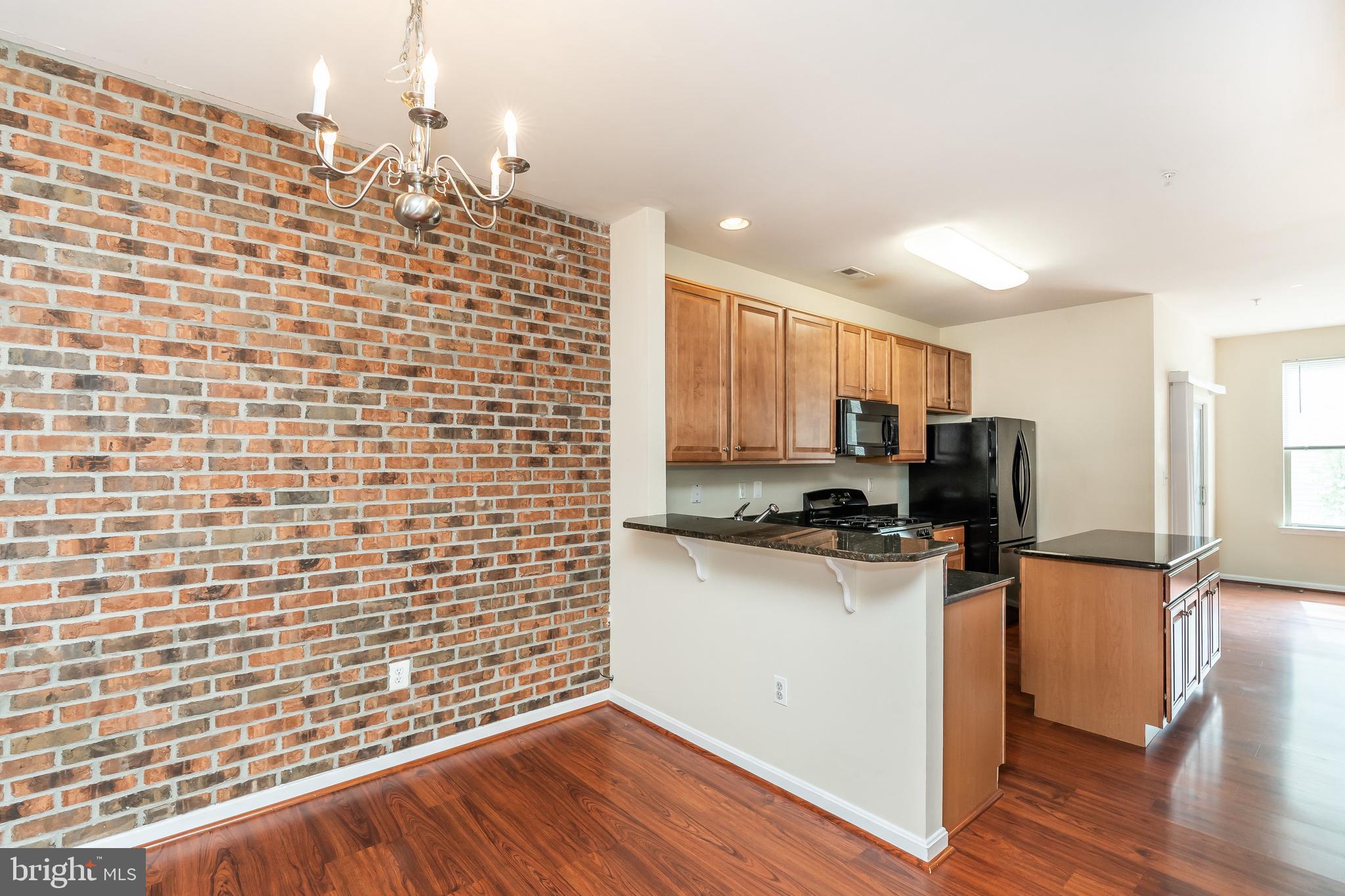 8 South Exeter Street, Unit 142 Baltimore, MD 21202 - Photo 14 of 43 Living/ Dining/ Kitchen Combo