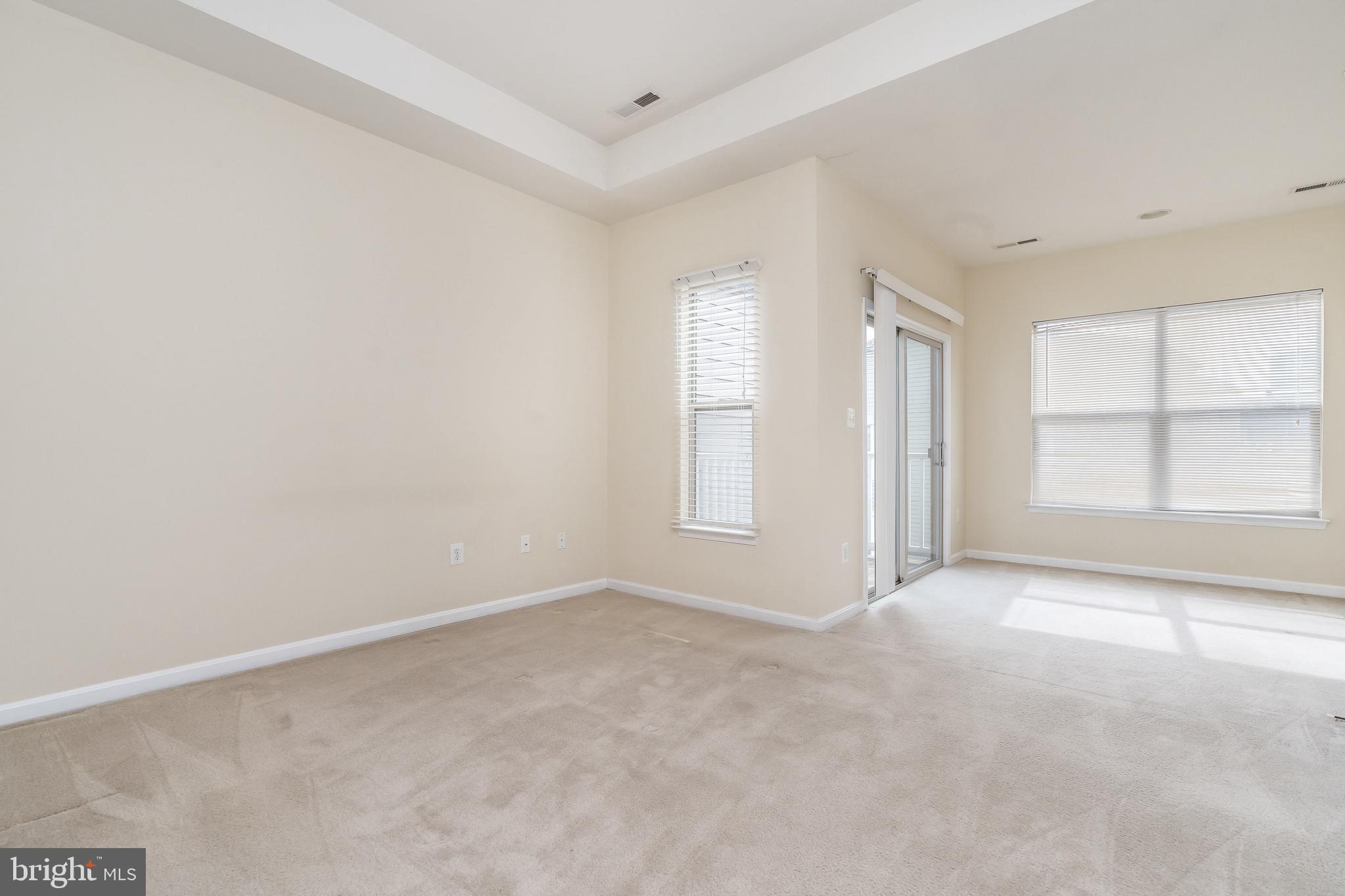 8 South Exeter Street, Unit 142 Baltimore, MD 21202 - Photo 27 of 43 Owners Suite