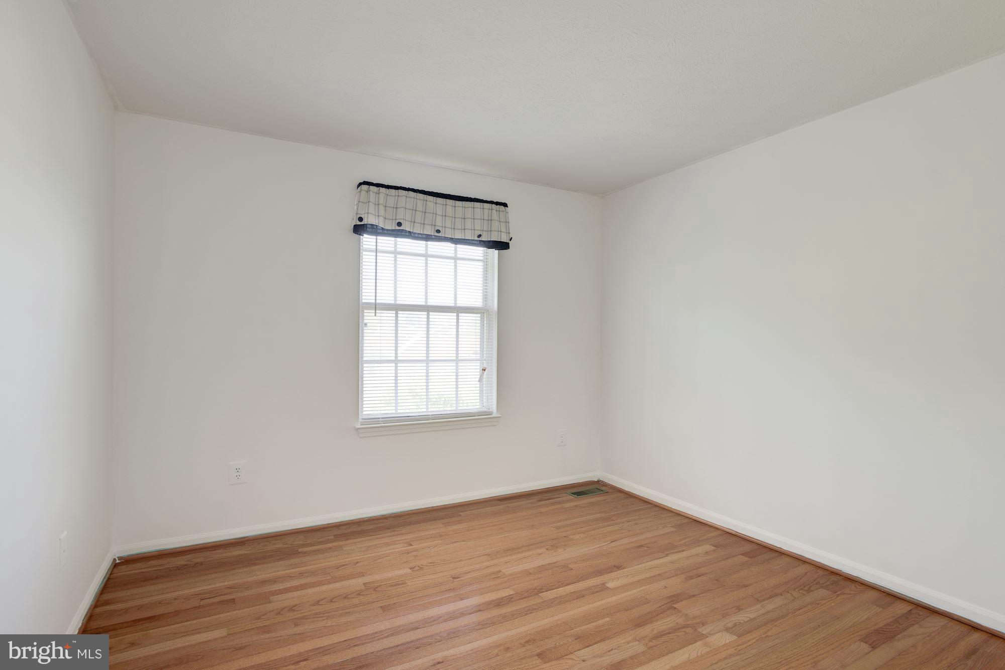 13968 Winding Ridge Lane Centreville, VA 20121 - Photo 17 of 30 Bedroom
