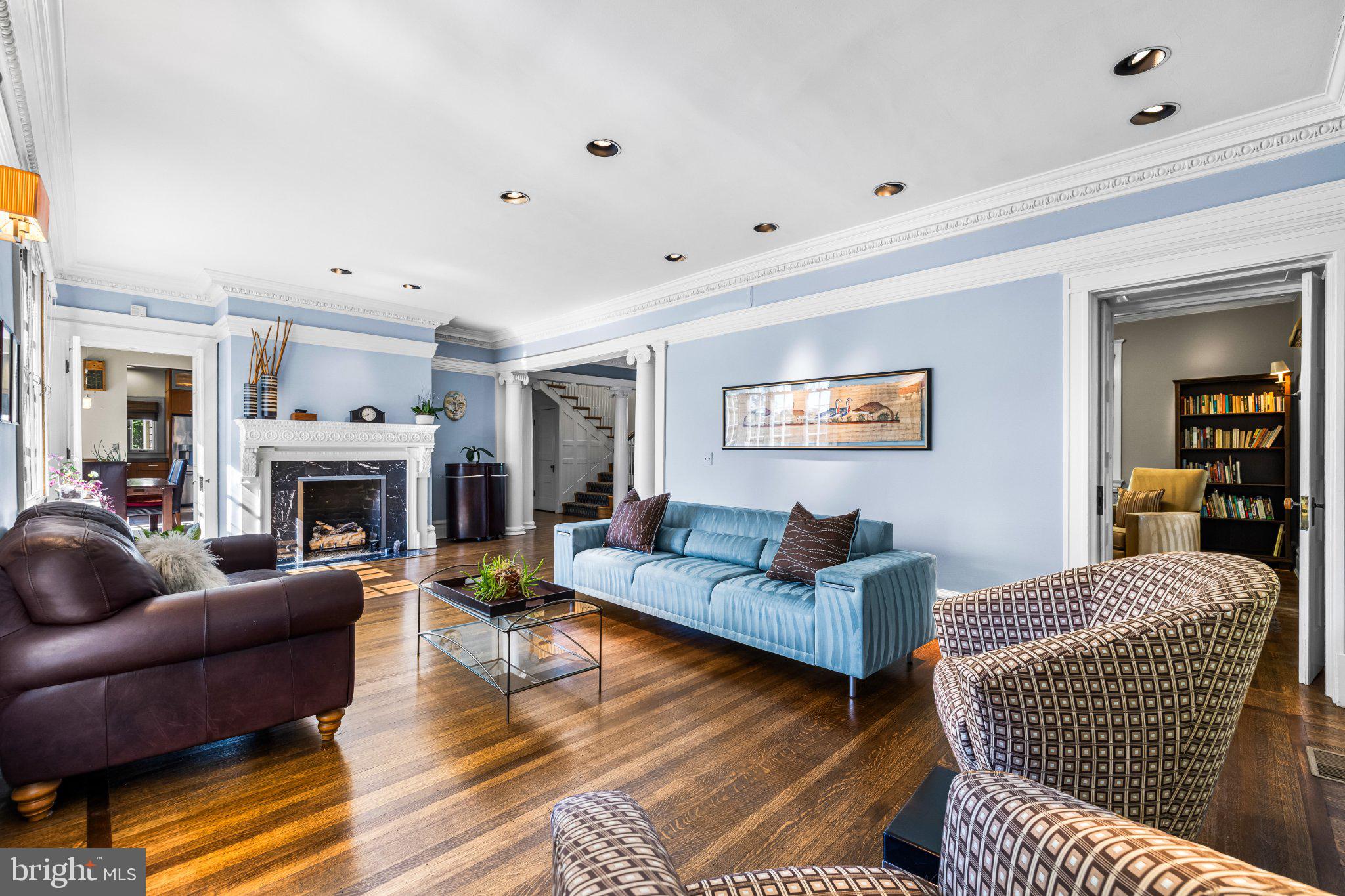 312 Oakdale Road Baltimore, MD 21210 - Photo 20 of 107 Living room