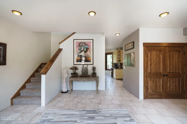 $5,250,000 | 35021 Highway 6, Edwards, CO 81632