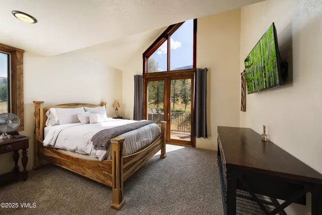 $5,250,000 | 35021 Highway 6, Edwards, CO 81632