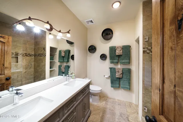 $5,250,000 | 35021 Highway 6, Edwards, CO 81632