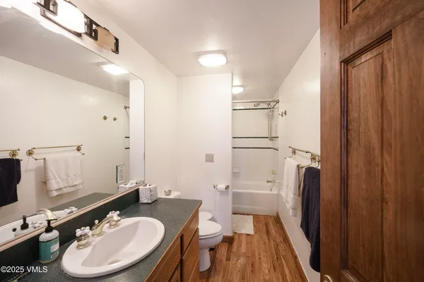 $5,250,000 | 35021 Highway 6, Edwards, CO 81632