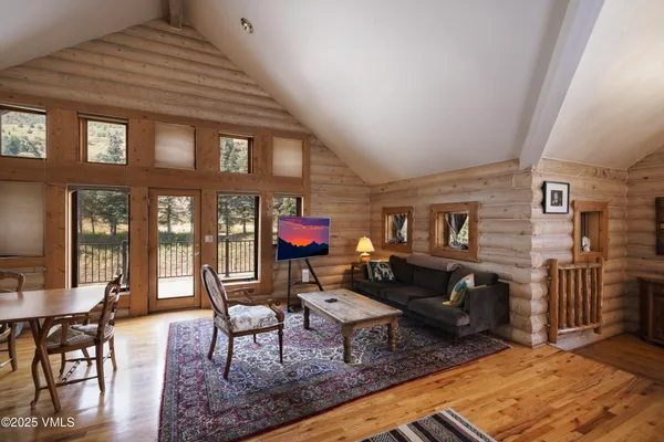 $5,250,000 | 35021 Highway 6, Edwards, CO 81632