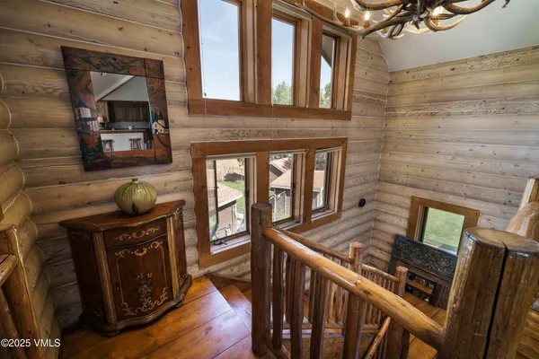 $5,250,000 | 35021 Highway 6, Edwards, CO 81632