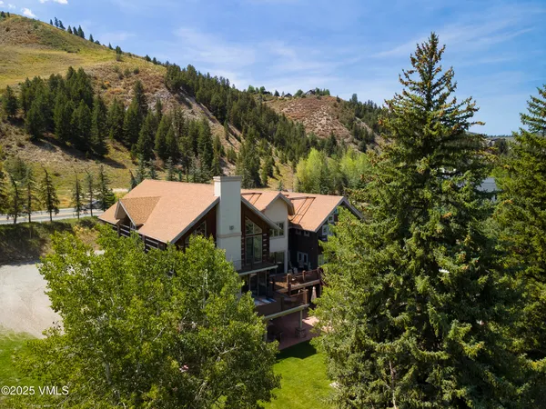 $5,250,000 | 35021 Highway 6, Edwards, CO 81632