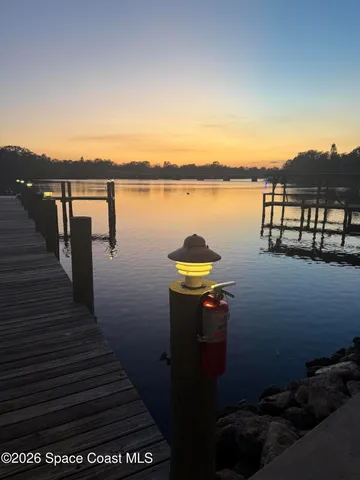 a view of residential houses with outdoor space