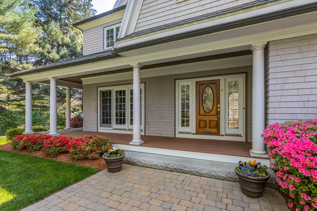 4 Hampton Road Lexington, MA 02421 - Photo 4 of 30 a front view of a house