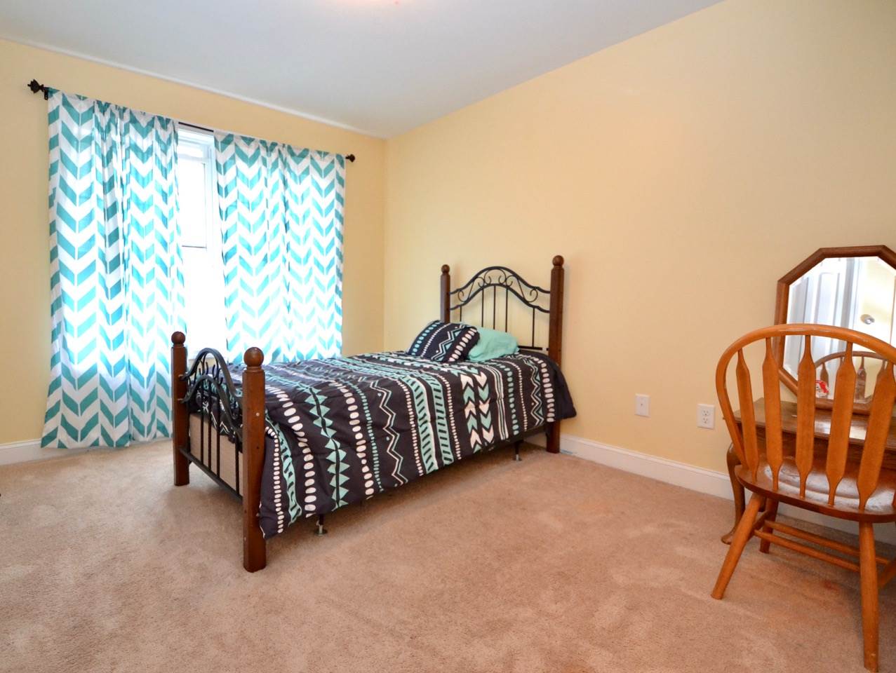 29 Higgins Road Chichester, NH 03258 - Photo 18 of 24 Gallery Image 18