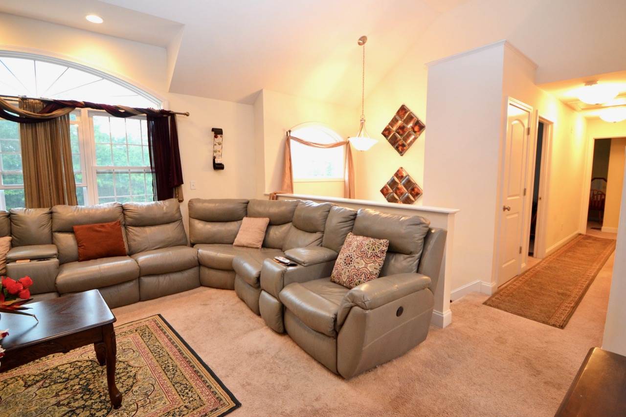 29 Higgins Road Chichester, NH 03258 - Photo 8 of 24 Gallery Image 8