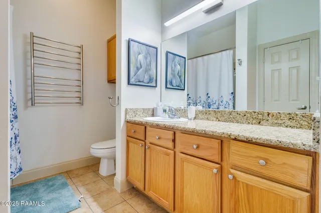 $239,000 | 201 Settlers Trace Boulevard, Unit 4404, Lafayette, LA 70508