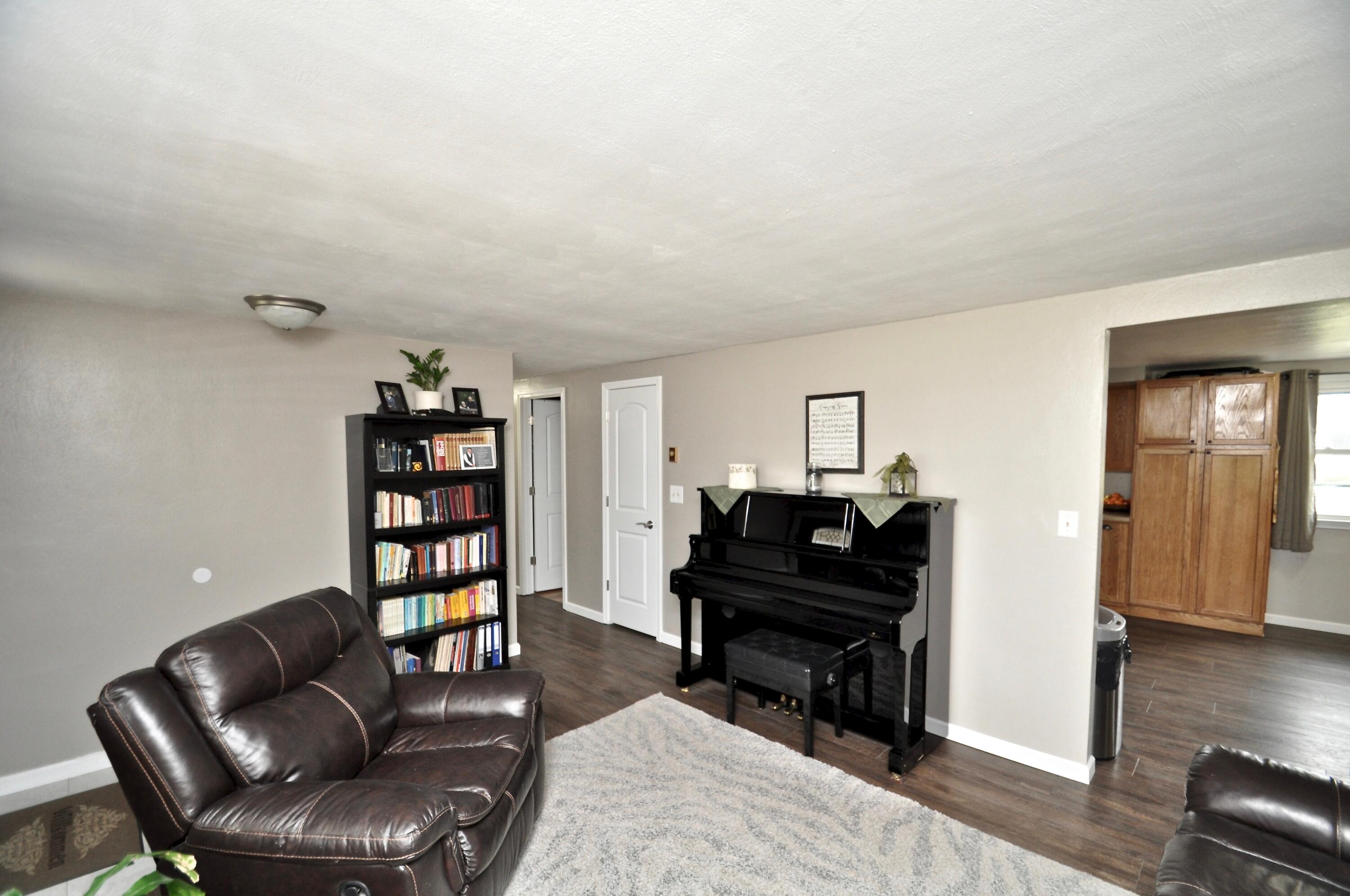 3960 Kilbourn Road Arcanum, OH 45304 - Photo 4 of 30 Gallery Image 4