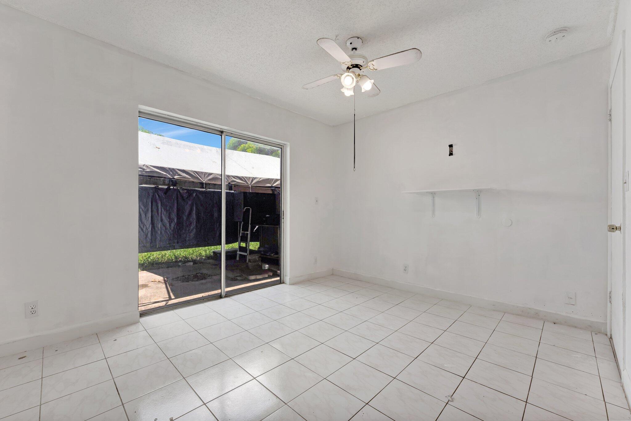 6160 Southwest 4th Street Margate, FL 33068 - Photo 24 of 31 12-web-or-mls-DSC01034