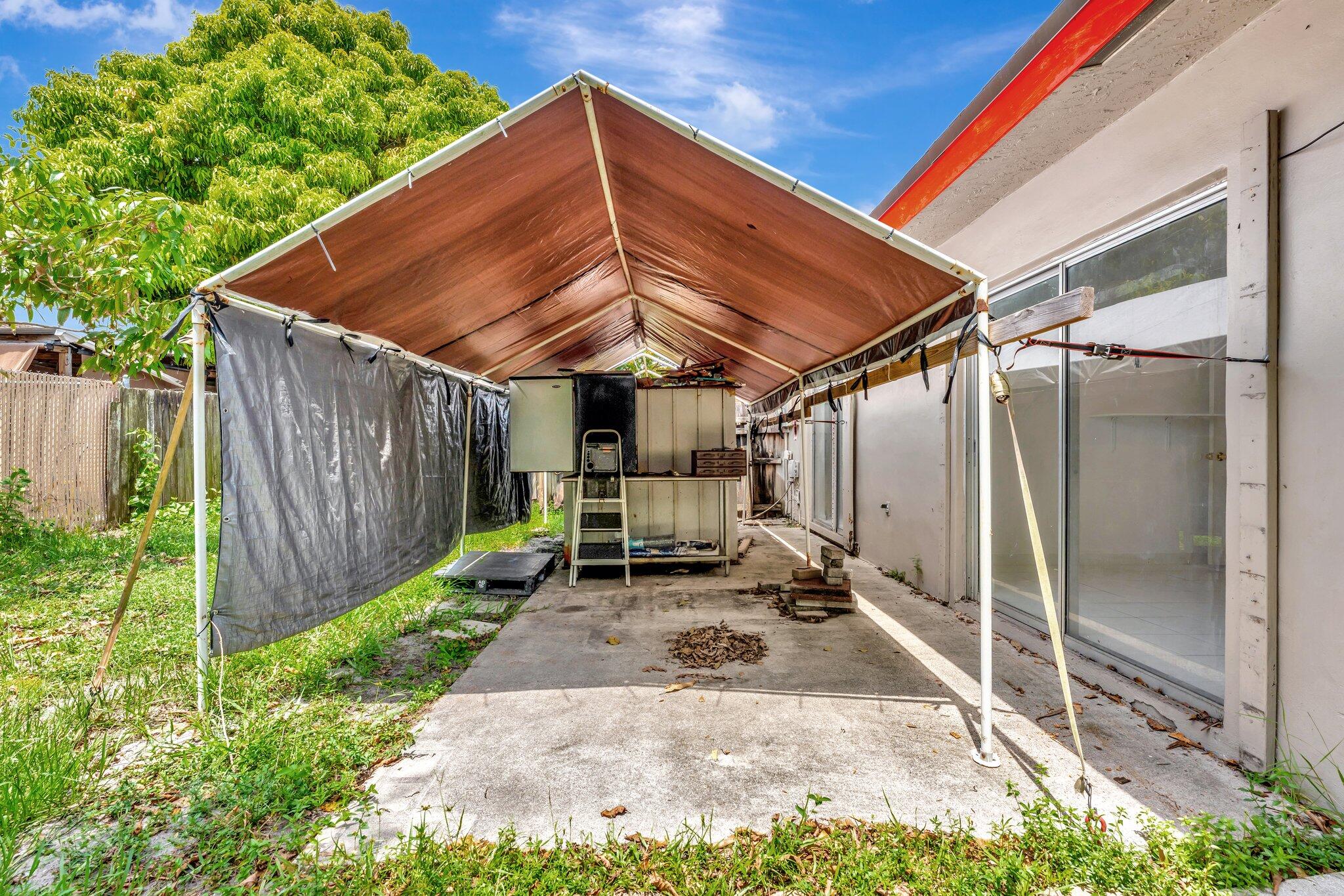 6160 Southwest 4th Street Margate, FL 33068 - Photo 28 of 31 28-web-or-mls-DSC01115