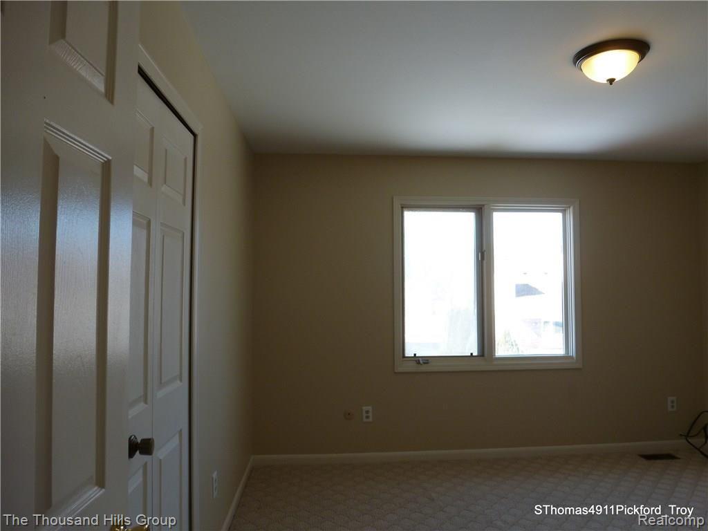 4911 Pickford Drive Troy, MI 48085 - Photo 33 of 46 Pickford 4911 (6).JPG