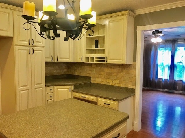 5235 Newcomb Creek Road Huntington, WV 25704 - Photo 8 of 22 Gallery Image 8