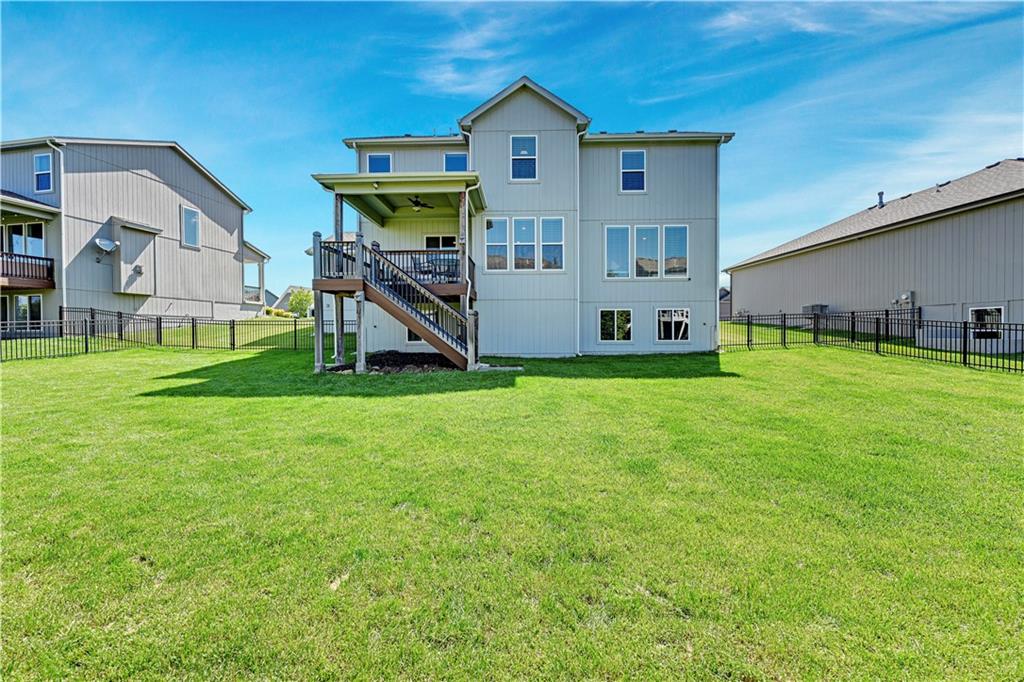 18918 Ocheltree Spring Hill, KS 66083 - Photo 32 of 33