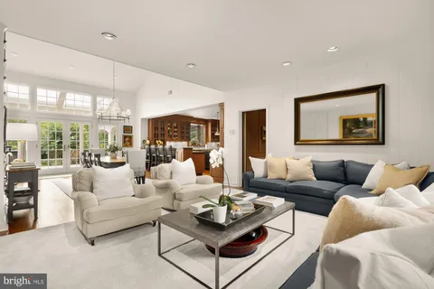 $3,950,000 | 11101 Piney Meetinghouse Road, Potomac, MD 20854