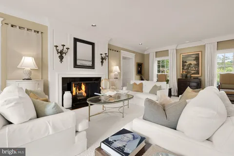 $3,950,000 | 11101 Piney Meetinghouse Road, Rockville, MD 20854