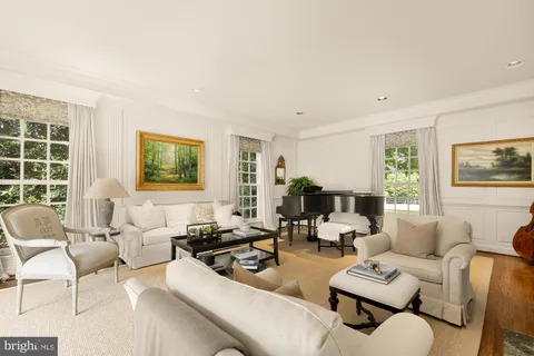 $3,950,000 | 11101 Piney Meetinghouse Road, Potomac, MD 20854