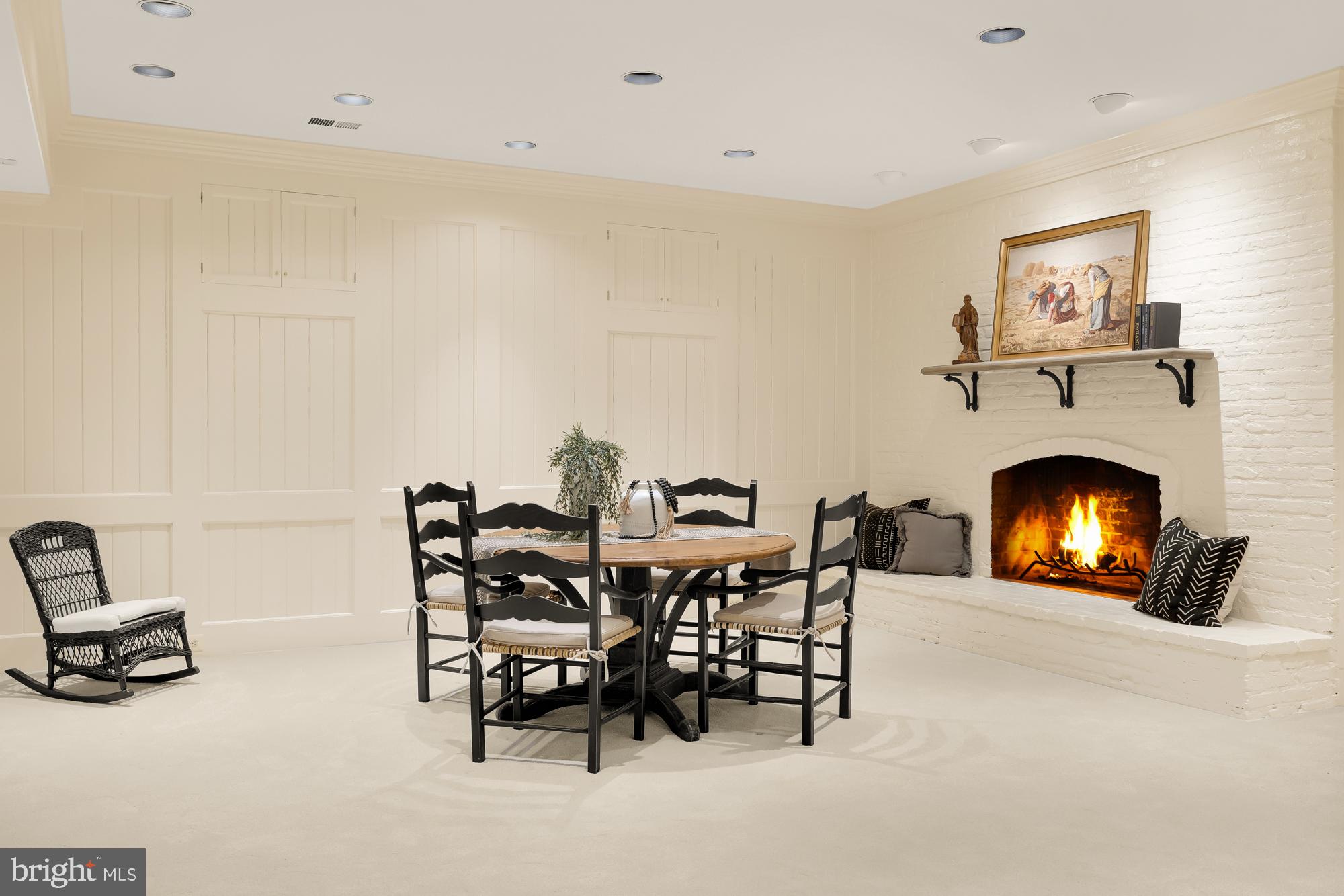 11101 Piney Meetinghouse Road Potomac, MD 20854 - Photo 56 of 96 Cozy gathering space with a fireplace.