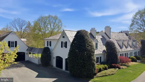$3,950,000 | 11101 Piney Meetinghouse Road, Potomac, MD 20854