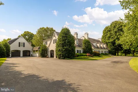 $3,950,000 | 11101 Piney Meetinghouse Road, Potomac, MD 20854
