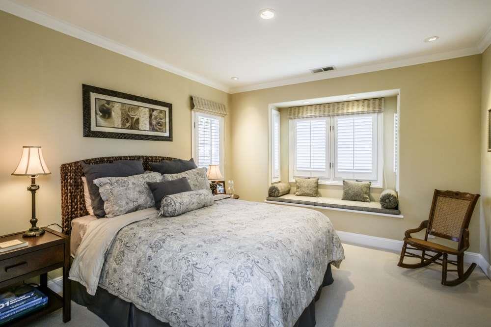 728 Crossway Road Burlingame, CA 94010 - Photo 15 of 33 Gallery Image 15