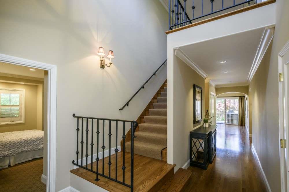728 Crossway Road Burlingame, CA 94010 - Photo 23 of 33 Gallery Image 23
