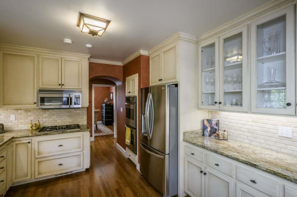 728 Crossway Road Burlingame, CA 94010 - Photo 8 of 33 Gallery Image 8