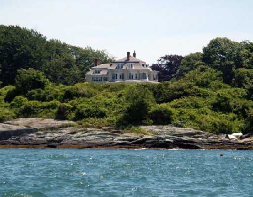41 Ridge Road Newport, RI 02840 - Photo 1 of 4 Exterior Front.