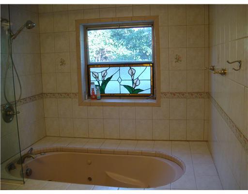 256 Southwest Cabana Point Circle Stuart, FL 34994 - Photo 11 of 25 Gallery Image 11
