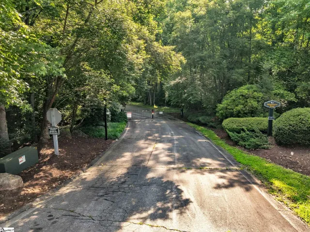 $20,000 | 10 Queensmoor Road, Travelers Rest, SC 29690