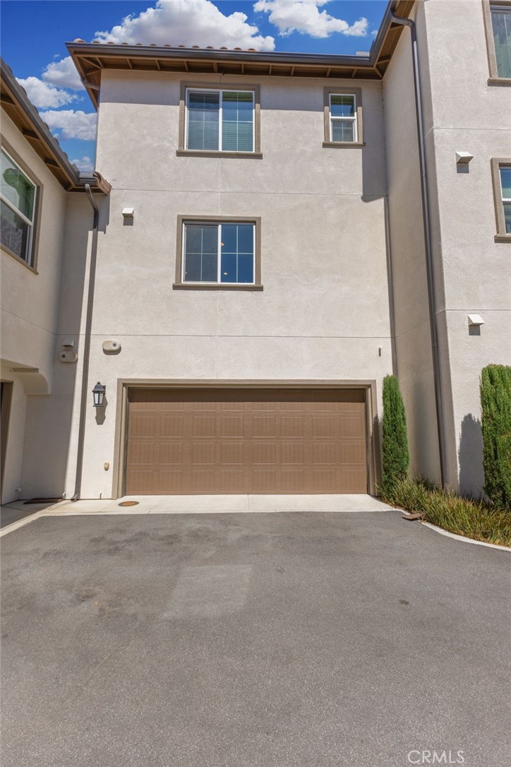 45763 Via Nubes Temecula, CA 92592 - Photo 44 of 63 a view of an entrance of the house