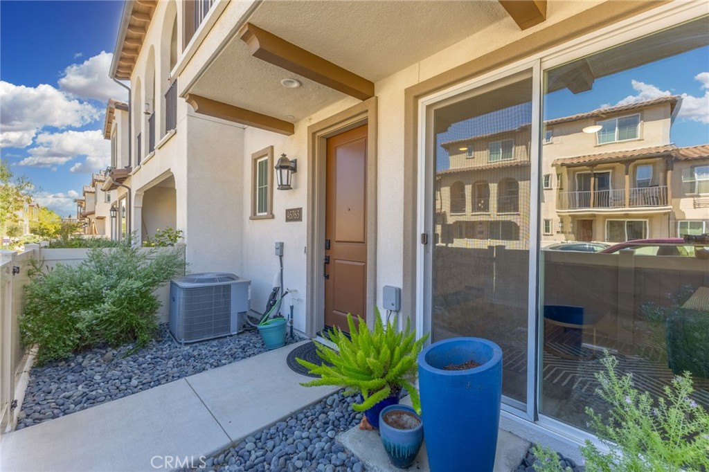 45763 Via Nubes Temecula, CA 92592 - Photo 7 of 63