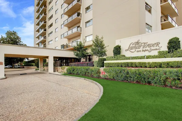 $749,000 | 2929 Buffalo Speedway, Unit A203, Houston, TX 77098