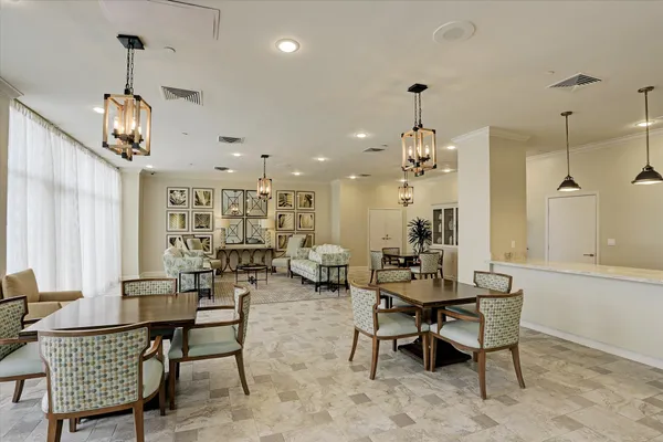 $749,000 | 2929 Buffalo Speedway, Unit A203, Houston, TX 77098