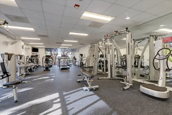 $749,000 | 2929 Buffalo Speedway, Unit A203, Houston, TX 77098