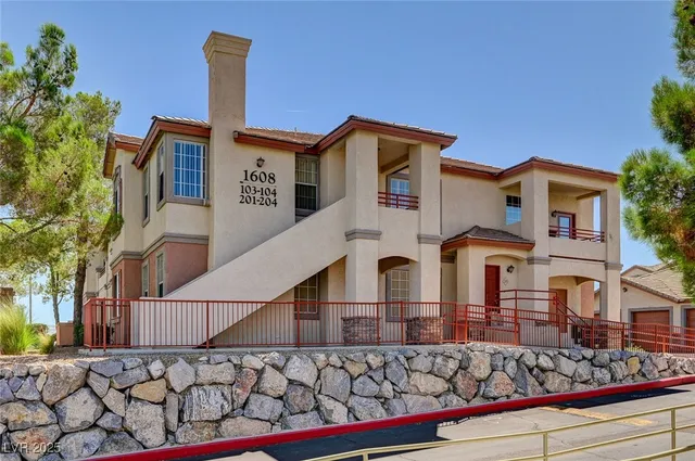 $1,675 | 1608 Sussex Street, Unit 203, Las Vegas, NV 89144