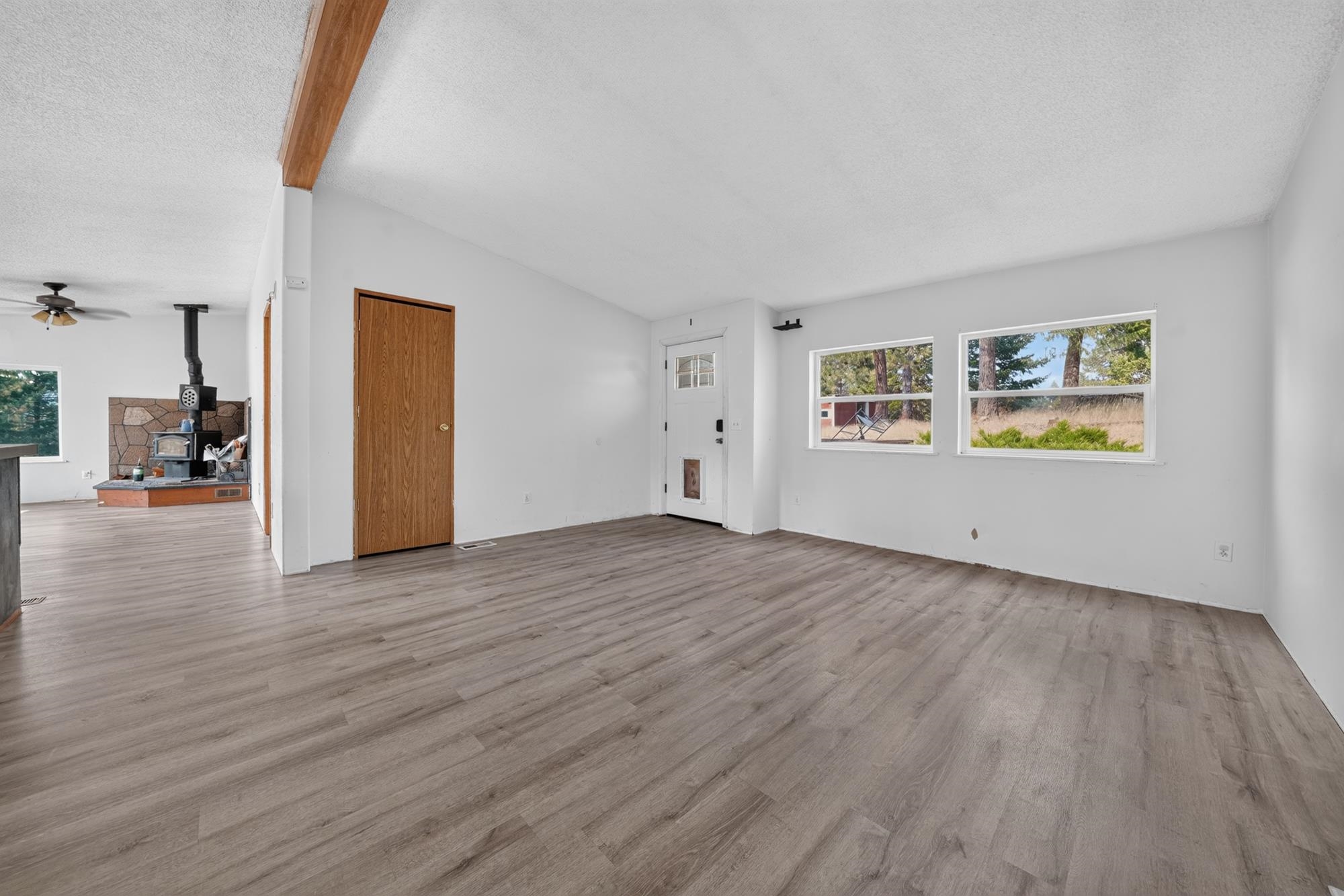 20628 North Mt Carlton Road Mead, WA 99021 - Photo 4 of 43 Gallery Image 4