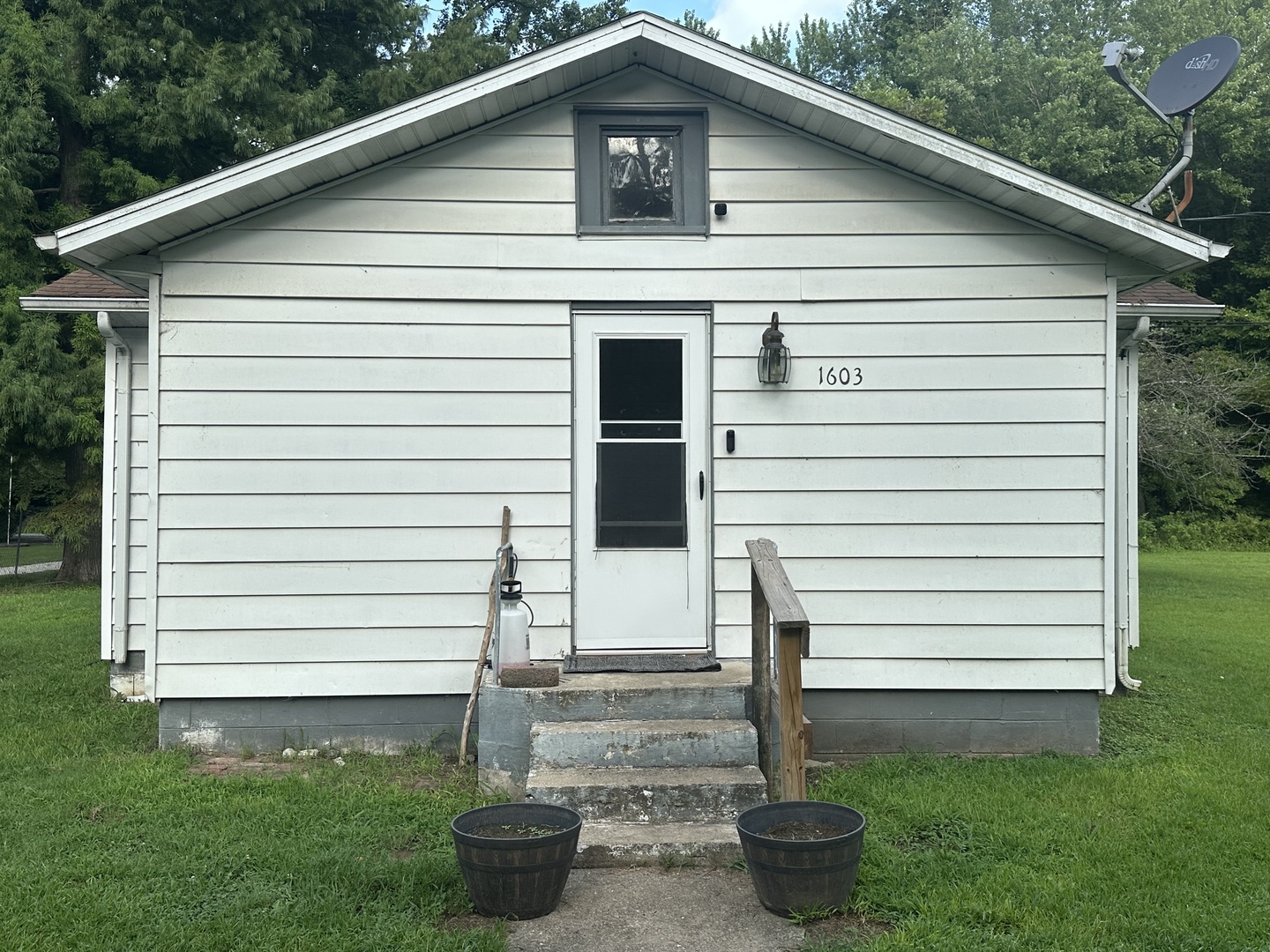 1603 South W Road West Frankfort, IL 62896 - Photo 2 of 22 Gallery Image 2