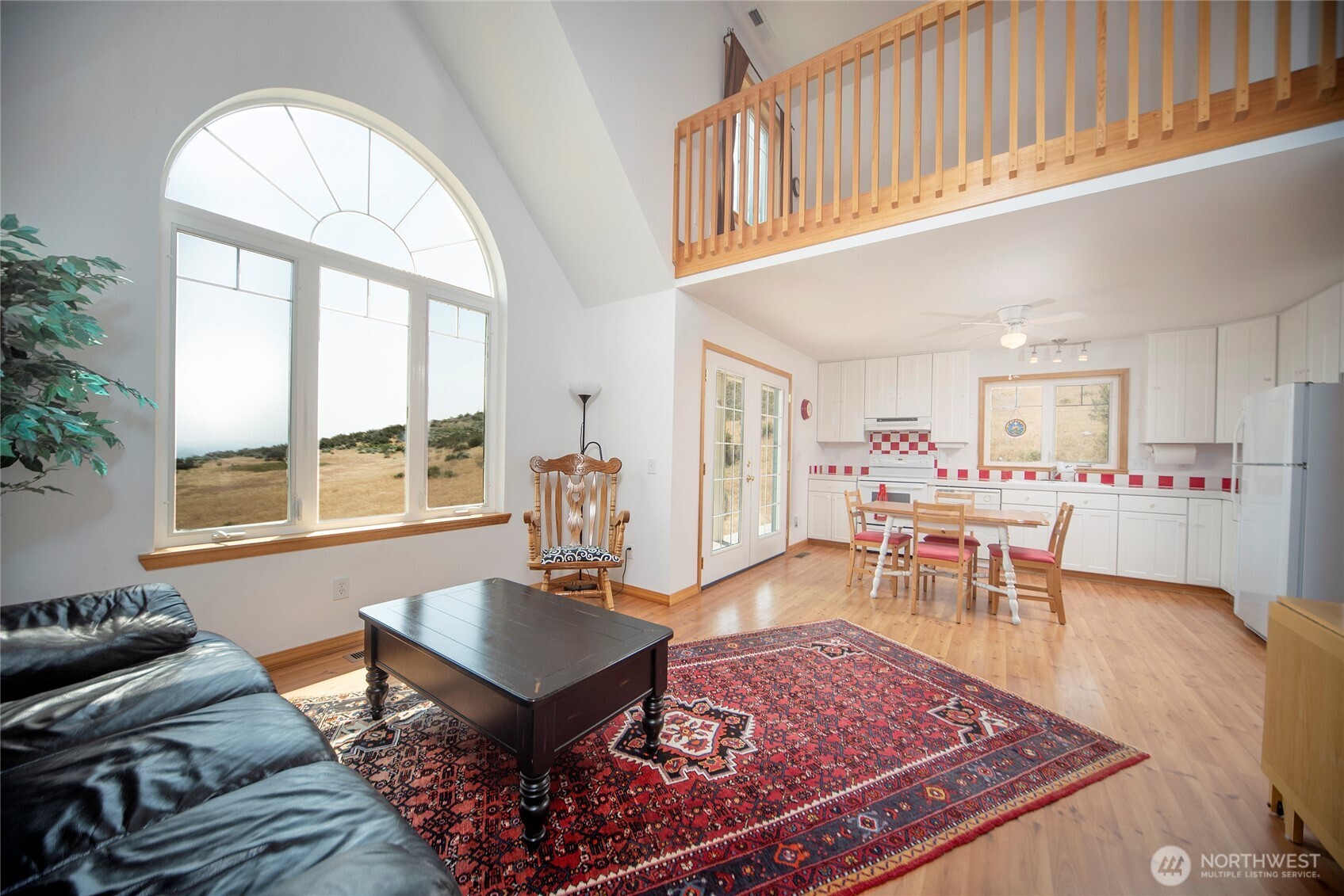 8721 Robbins Road Ellensburg, WA 98926 - Photo 4 of 27 Gallery Image 4