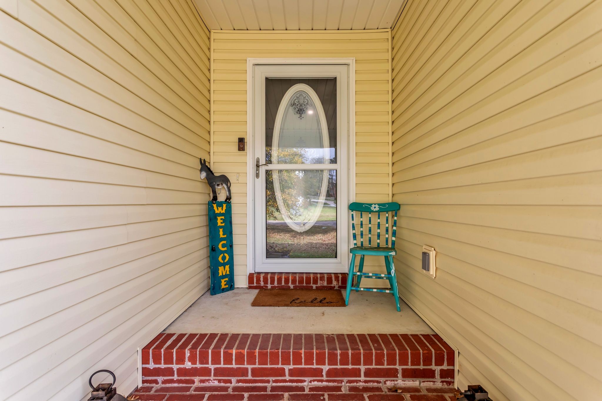 116 Jackson Street Mount Pleasant, TN 38474 - Photo 6 of 27 a front view of a house with a garden