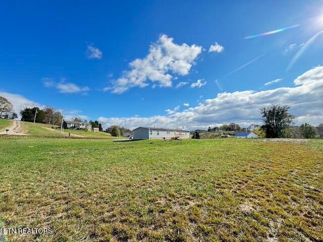 145 Mulberry Road Greeneville, TN 37745 - Photo 39 of 50 a view of an ocean
